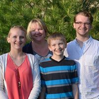 Debbie Schroeder Photo 27