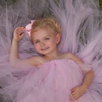 Katie Stevens Photo 30