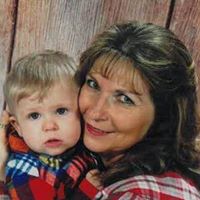 Teresa Tuttle Photo 24