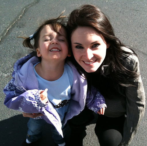 Julia Silva Photo 36