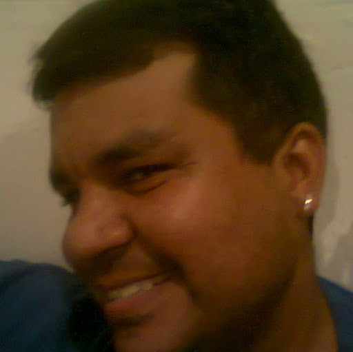 Harry Flores Photo 9