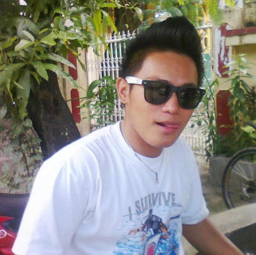 Eddie Magallanes Photo 3