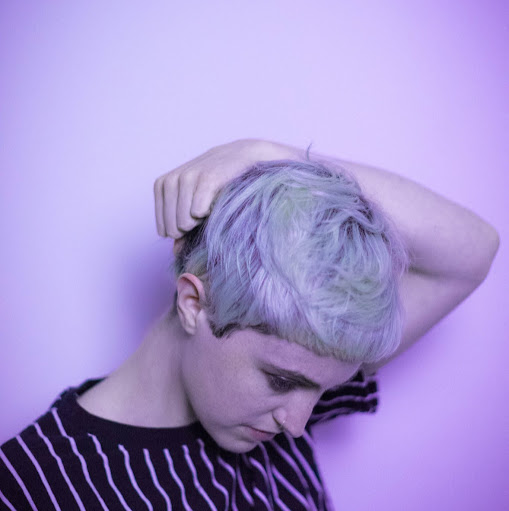 Julie Hough Photo 16