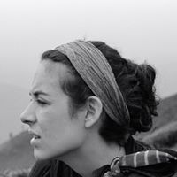Anna Watts Photo 15