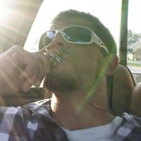 Jared Holt Photo 30
