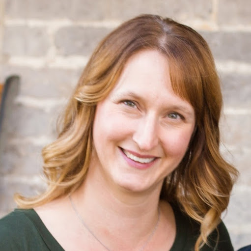 Tracy Reynolds Photo 24