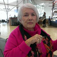 Marie Long Photo 20