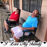 Michelle Marshall Photo 36