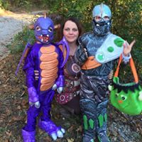 Stephanie James Photo 18