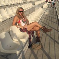 Aimee Evans Photo 40