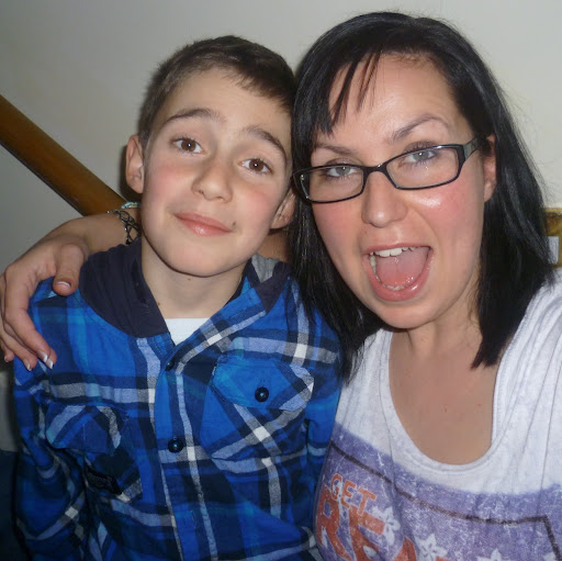 Vicky Hamilton Photo 15