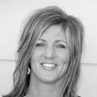 Angela Dickinson Photo 13