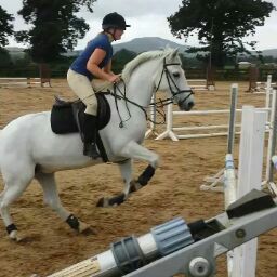 Stephanie Orr Photo 20