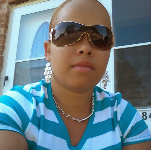 Martha Hernandez Photo 20