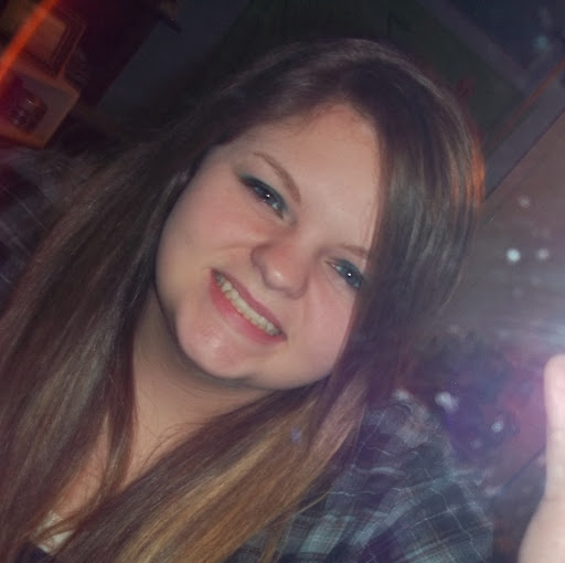 Cassandra Scott Photo 10