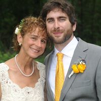 April Brady Photo 24