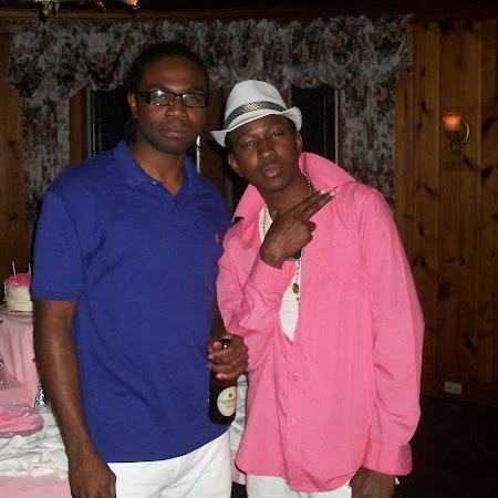 Lawrence Small Photo 25