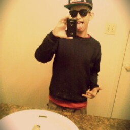 Erick Cardona Photo 6