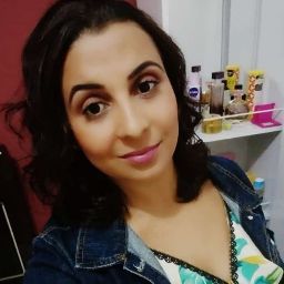 Clara Muniz Photo 17