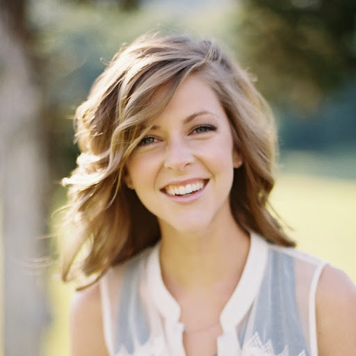 Nancy Ray Photo 22