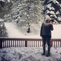Sarah Desantis Photo 12