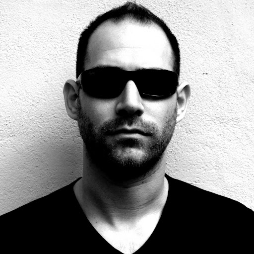 Julian Morris Photo 6