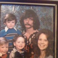 Shelly Holt Photo 21