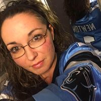 Stephanie Sandoval Photo 16