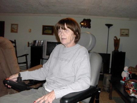 Sarah Carlisle Photo 22