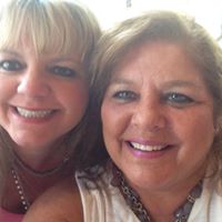 Julie Mckinley Photo 17