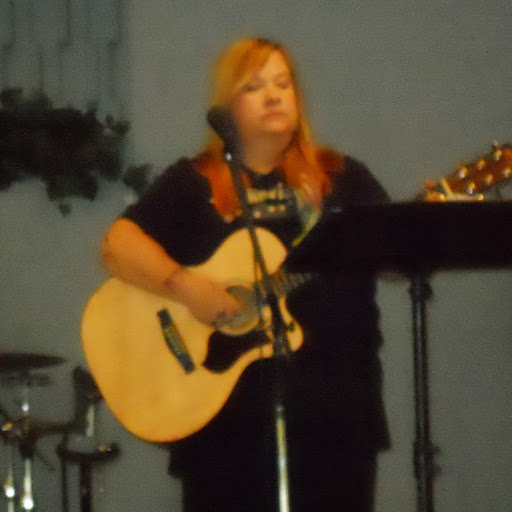 Cynthia Andrews Photo 23