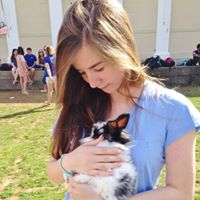 Julia Sheehan Photo 16
