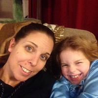 Laura Schultz Photo 22