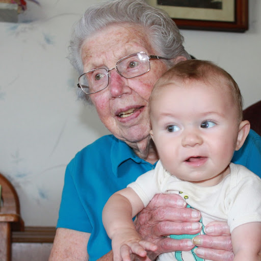 Pauline Young Photo 36