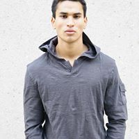 Jeremy Crow Photo 36