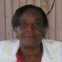 Pauline Stone Photo 15
