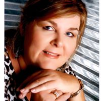 Sandra Rush Photo 10