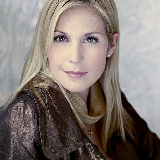 Adela Anderson Photo 5