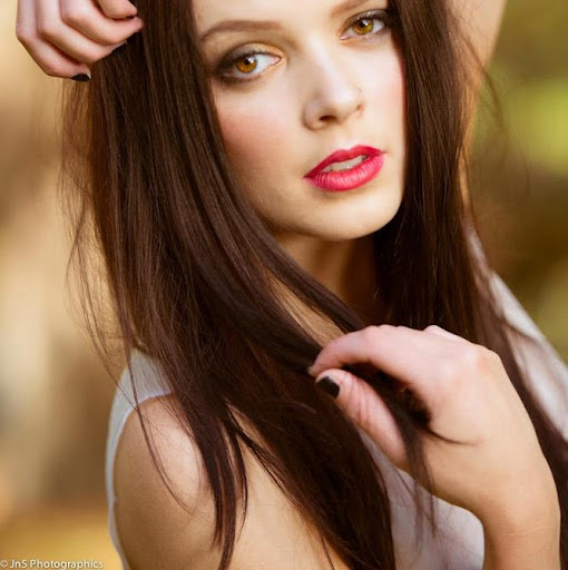 Ellen Delaney Photo 8