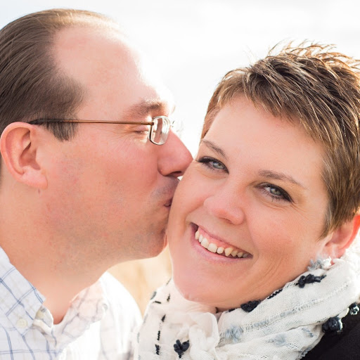 Aimee Campbell Photo 14