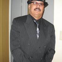 Gilbert Colon Photo 23