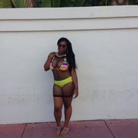 Alana Robinson Photo 34