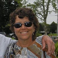 Janet Stephenson Photo 14