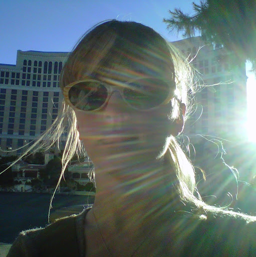 Stephanie Gregory Photo 13