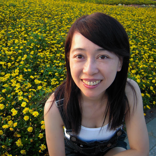 Christine Cheng Photo 42