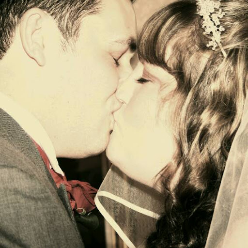 Laura Mcvey Photo 25