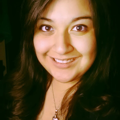 Victoria Zamora Photo 15