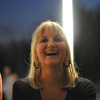 Laura Weigel Photo 8