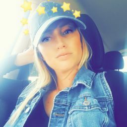 Lindsey Roe Photo 19