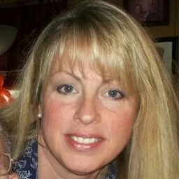 Angela Crisp Photo 13